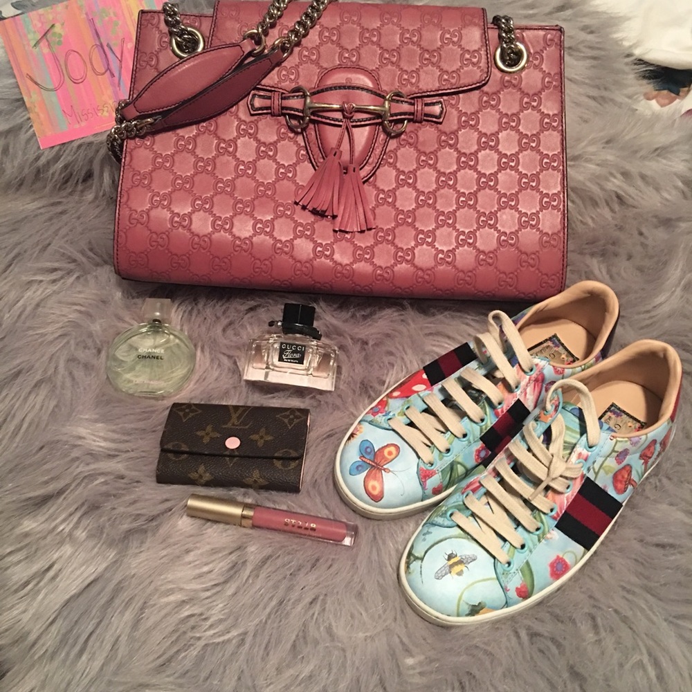 Gucci Emily guccissima large plum EUC